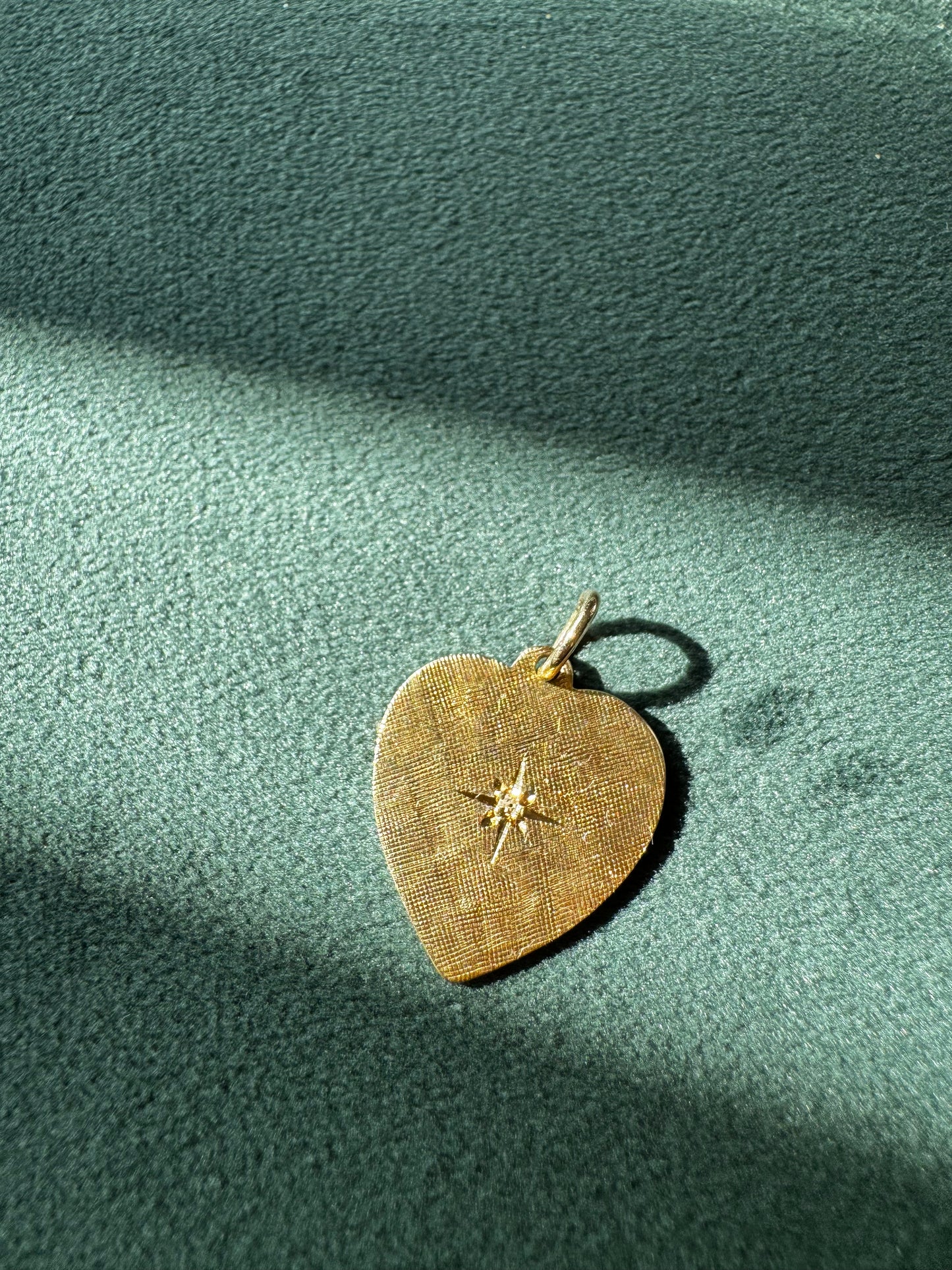 Vintage 1977 14K Gold Heart Charm