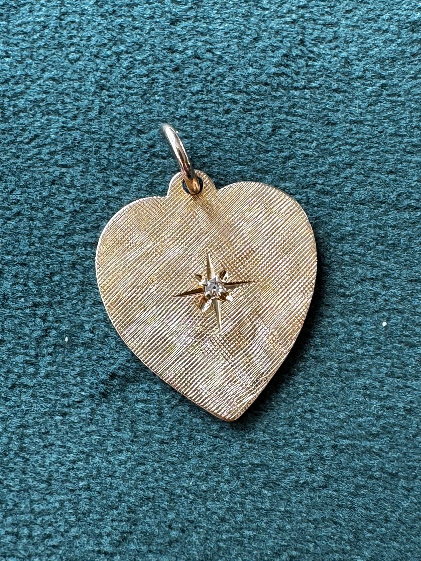 Vintage 1977 14K Gold Heart Charm