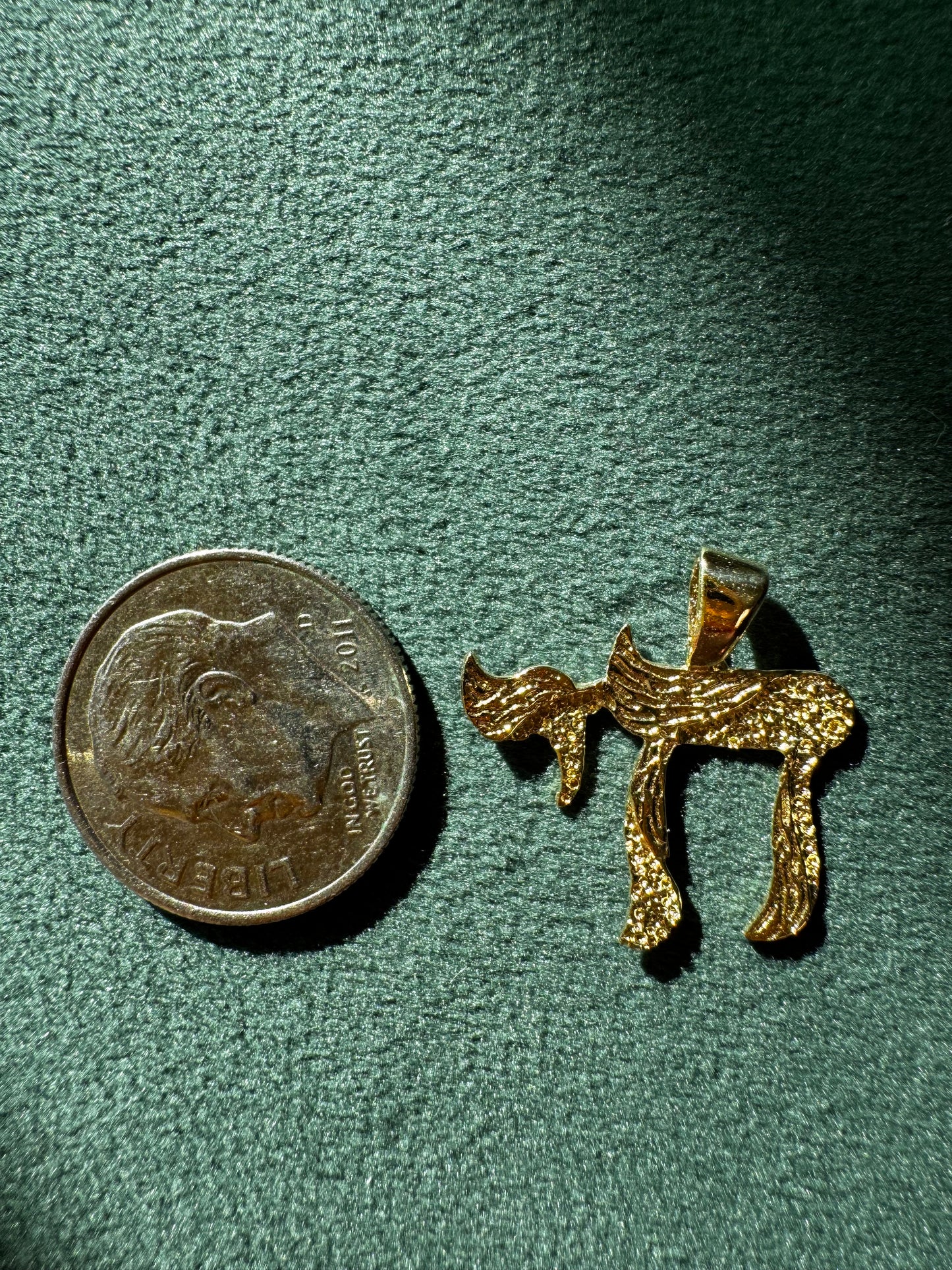 Vintage Estate 14K Yellow Gold Textured Chai Pendant — Jewish Symbol of Life — Handmade
