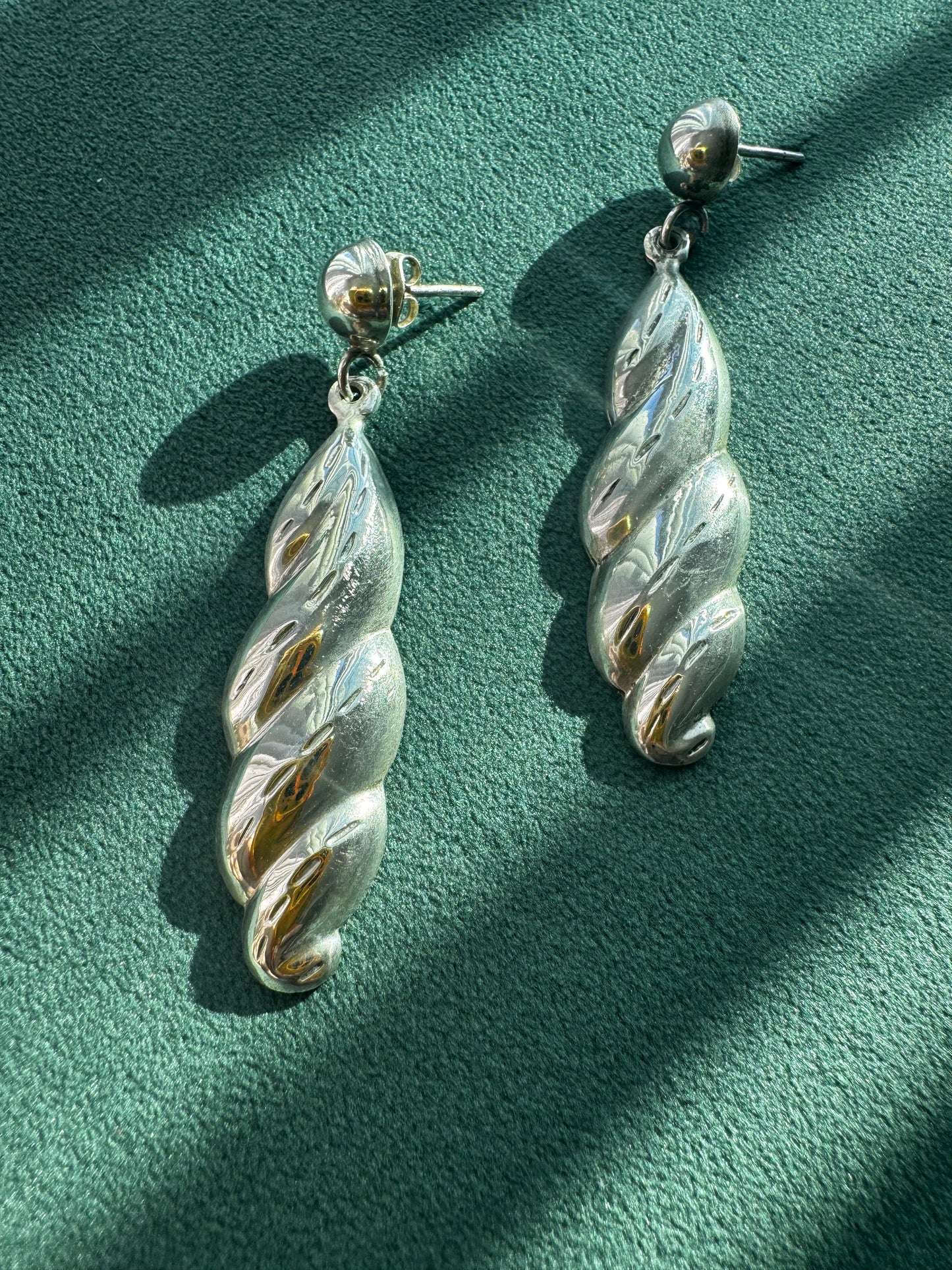 Estate Vintage 1980s Sterling Silver Puffy Twisted Dangle Earrings
