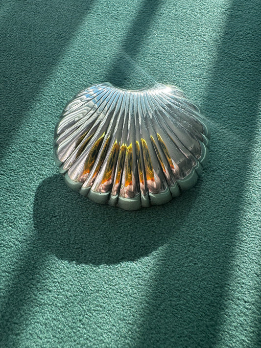 Vintage Talleres de Los Ballesteros Taxco Sterling Silver Puffy Scallop Shell Pendant