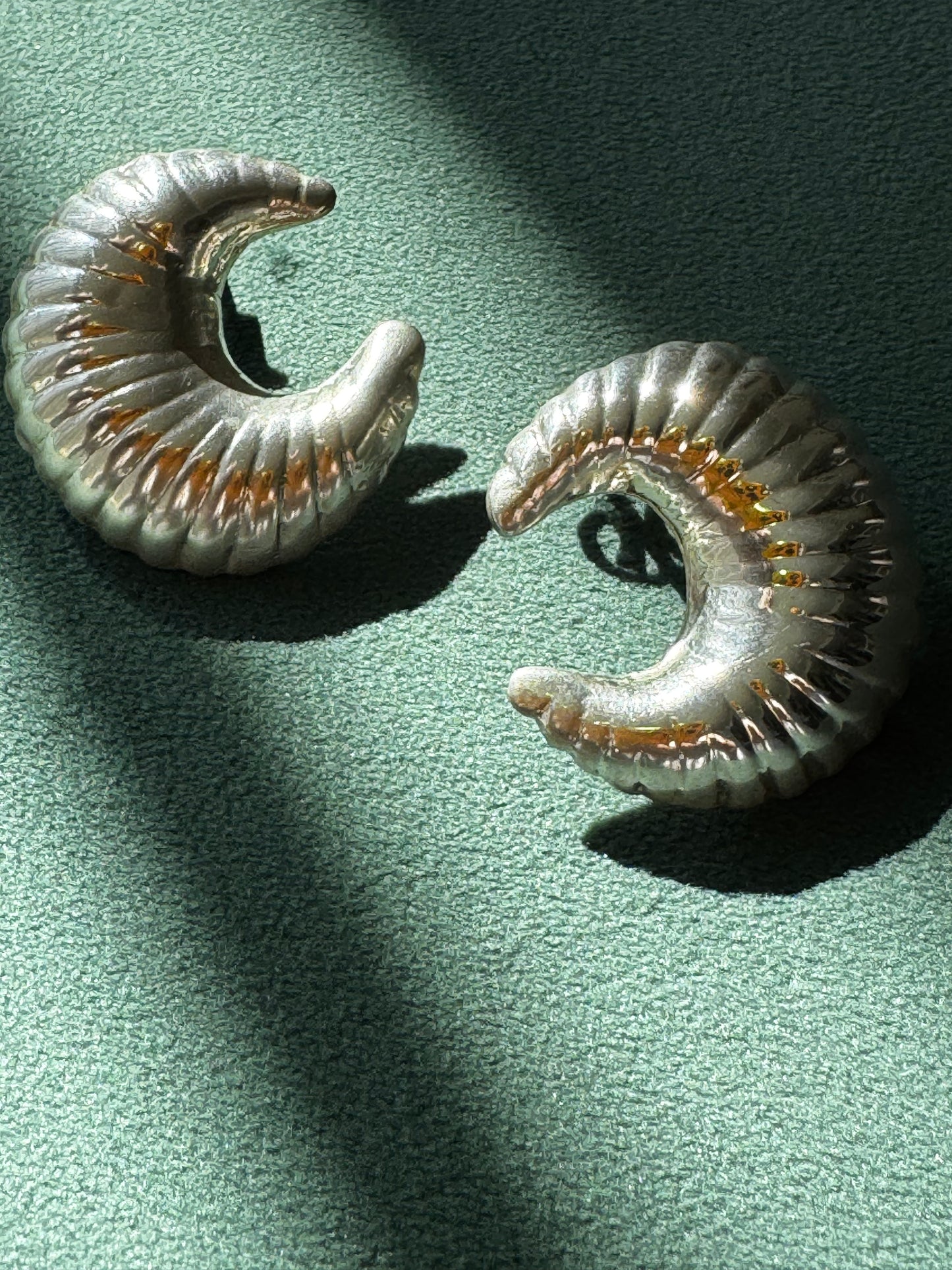 Estate Vintage Taxco Mexico Sterling Silver Ram Horn Scroll Earrings Y2K Bold Sculptural Modernist Post