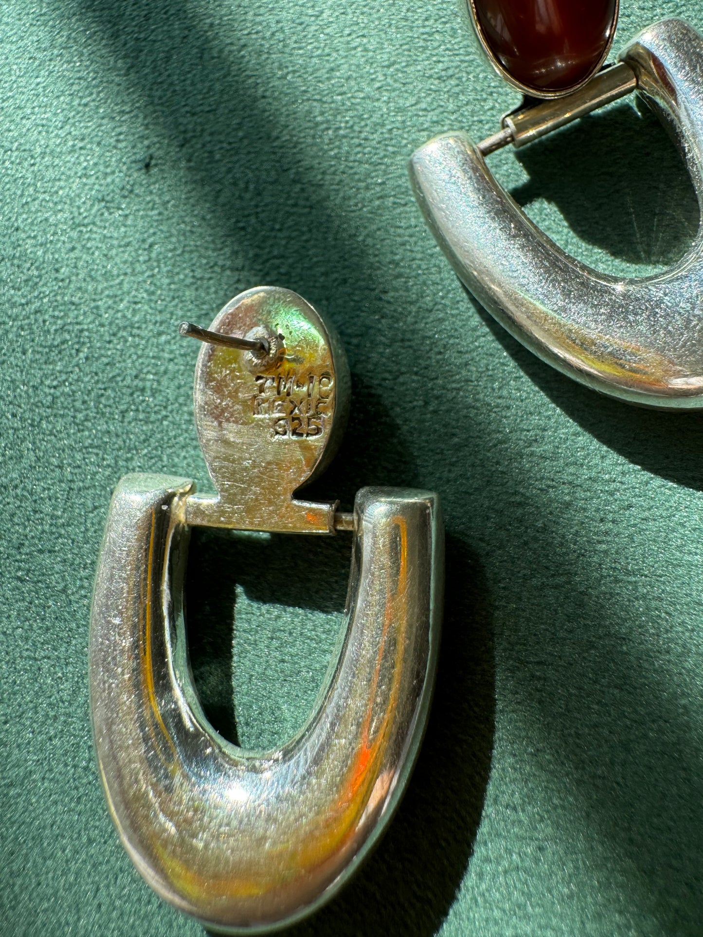 Vintage Taxco Mexico Sterling Silver Asymmetric Carnelian and Onyx Dangle Earrings Y2K Two Stones Better Than One TM-19 925