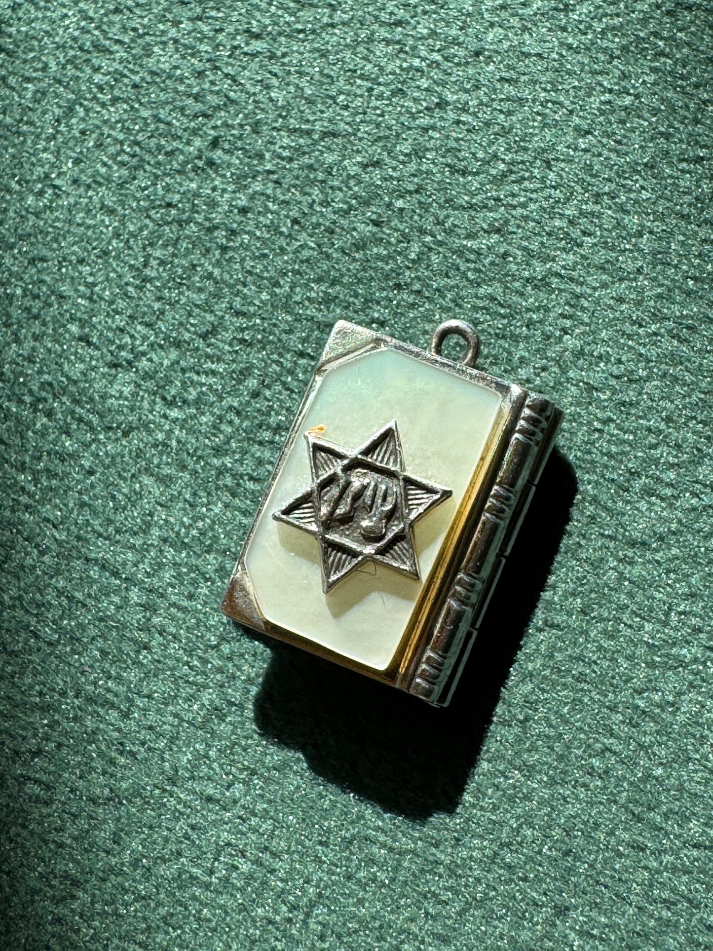 Vintage Sterling Silver Miniature Torah Book Locket Pendant Mother of Pearl Cover Hebrew Prayer Inside Judaica Charm