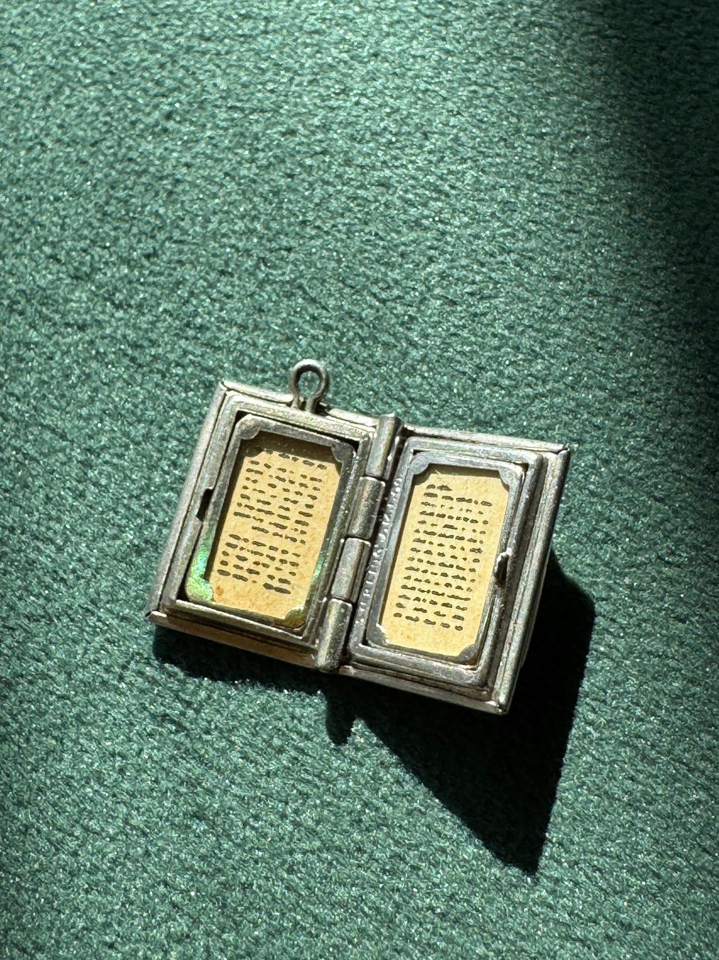 Vintage Sterling Silver Miniature Torah Book Locket Pendant Mother of Pearl Cover Hebrew Prayer Inside Judaica Charm