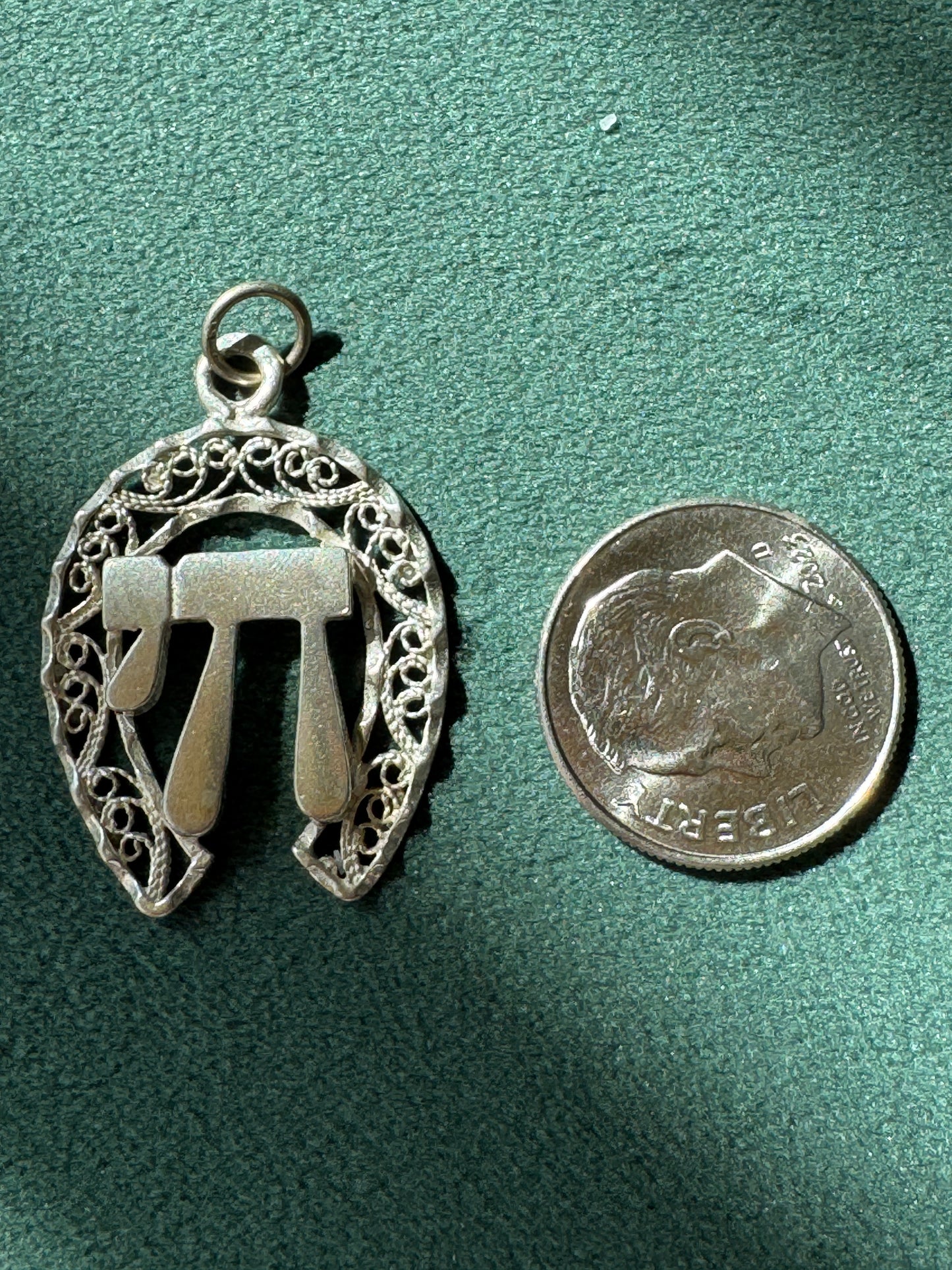 Vintage Sterling Silver Filigree Horseshoe Chai Pendant Good Luck & Life Symbol Judaica Necklace