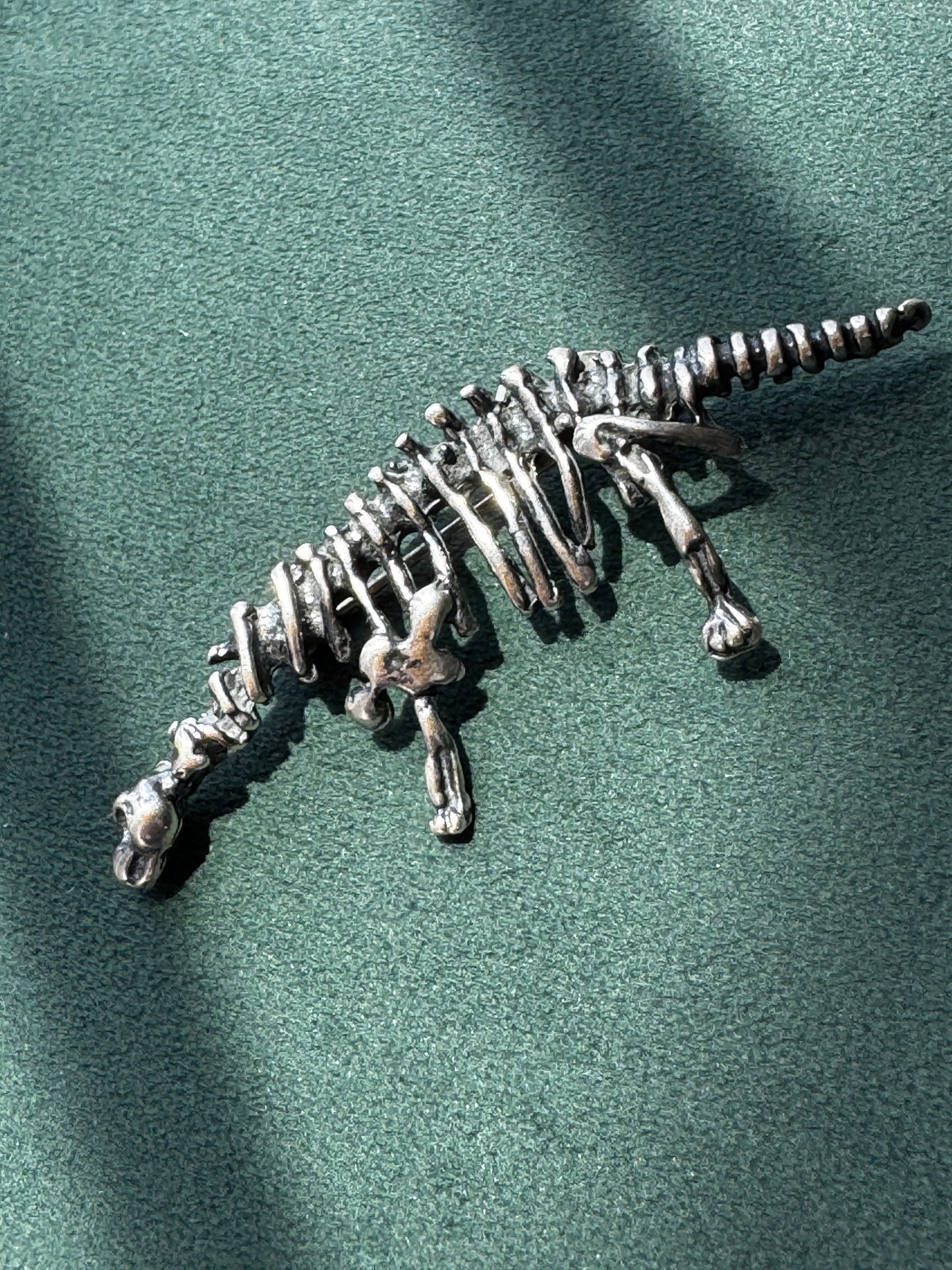 Vintage Taxco Mexico Sterling Silver Brontosaurus Dinosaur Skeleton Brooch Pin Bones! TM-161