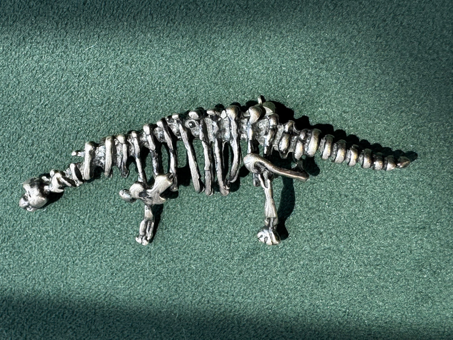 Vintage Taxco Mexico Sterling Silver Brontosaurus Dinosaur Skeleton Brooch Pin Bones! TM-161