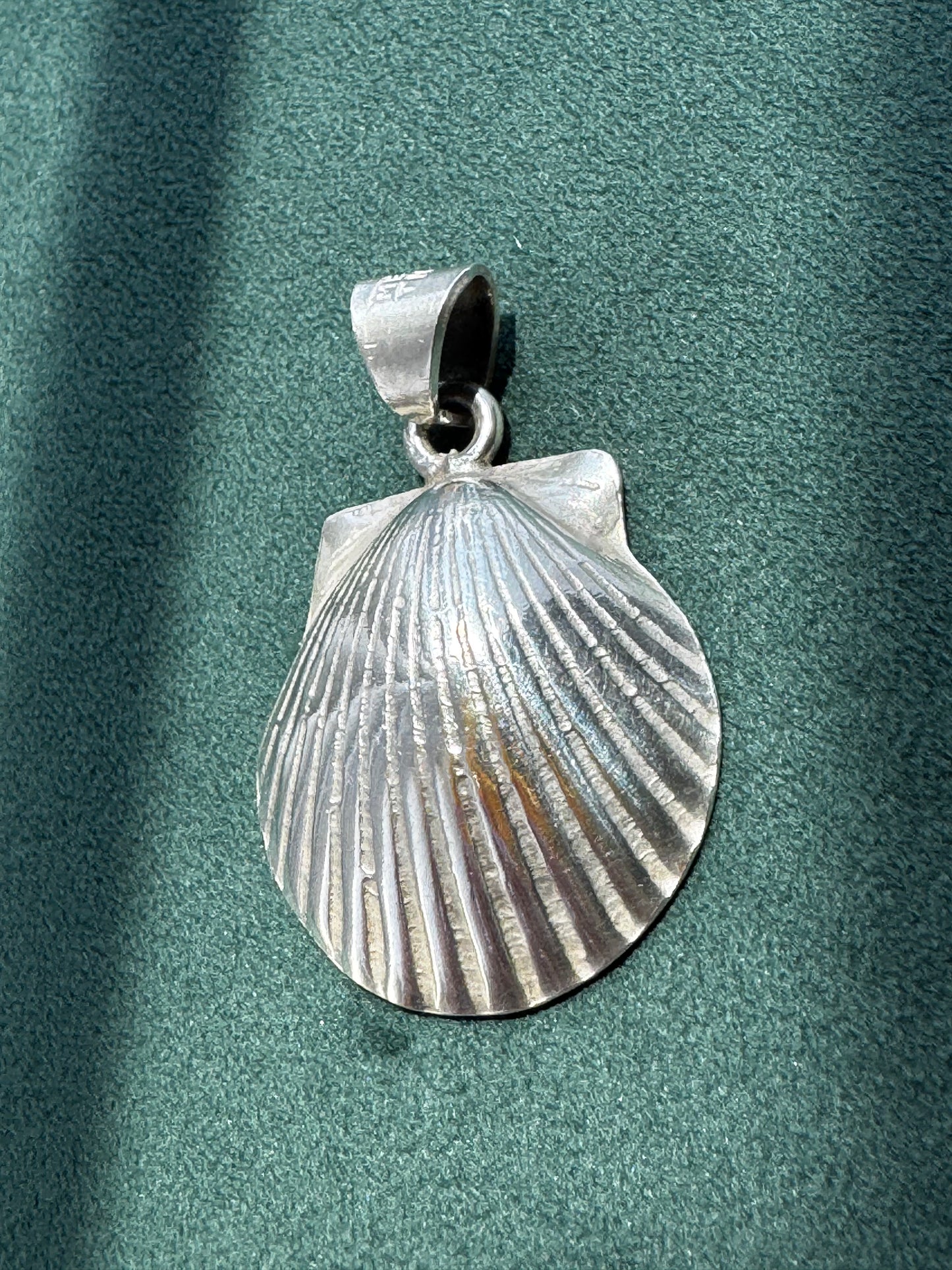 Vintage Mexico Sterling Silver Scallop Shell Pendant TN-49 Mermaid Life Ocean Statement