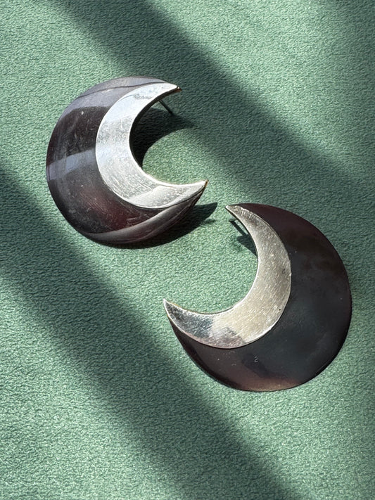 Vintage Sterling Silver Crescent Moon Post Earrings Dark Brown Two Tone Modernist Statement