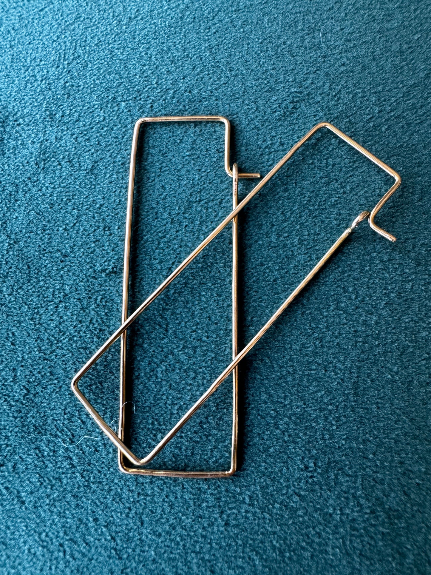 Estate Modernist 18K Gold Rectangle Wire Hoop Earrings Long Lean Lines That Do All the Talking