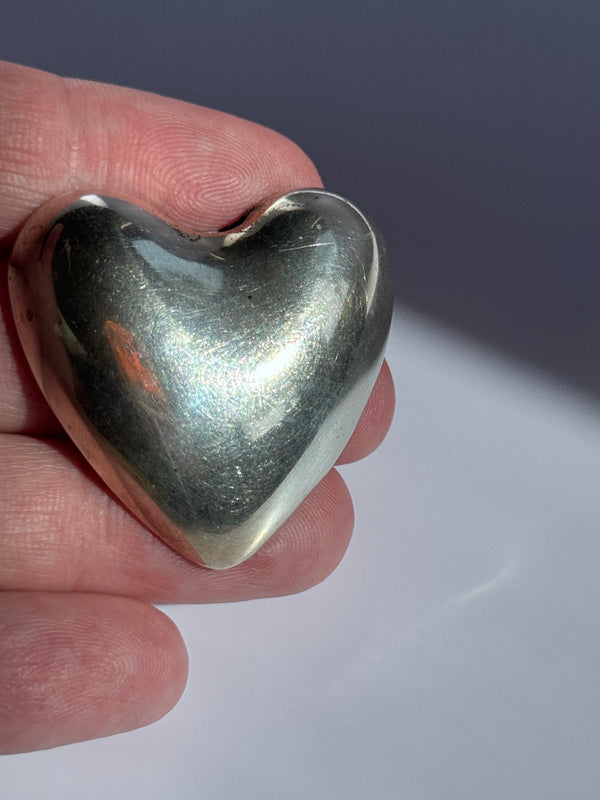 Estate Reed & Barton sterling silver puffy heart brooch with polished finish and small flower holder opening at top