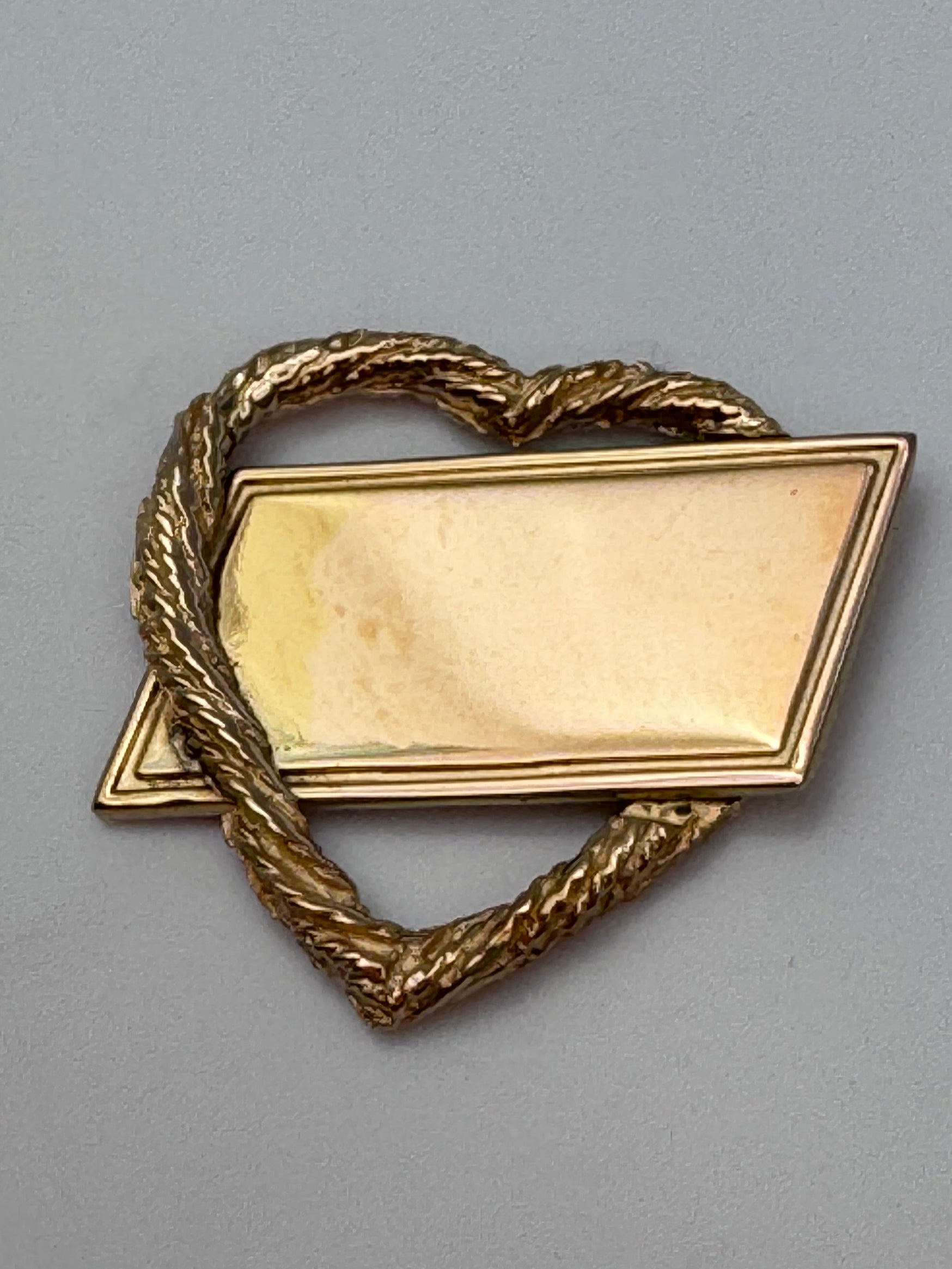 Vintage 14k gold heart-shaped rope chain pendant with gold cartouche, converted from brooch, 4.95 grams estate jewelry