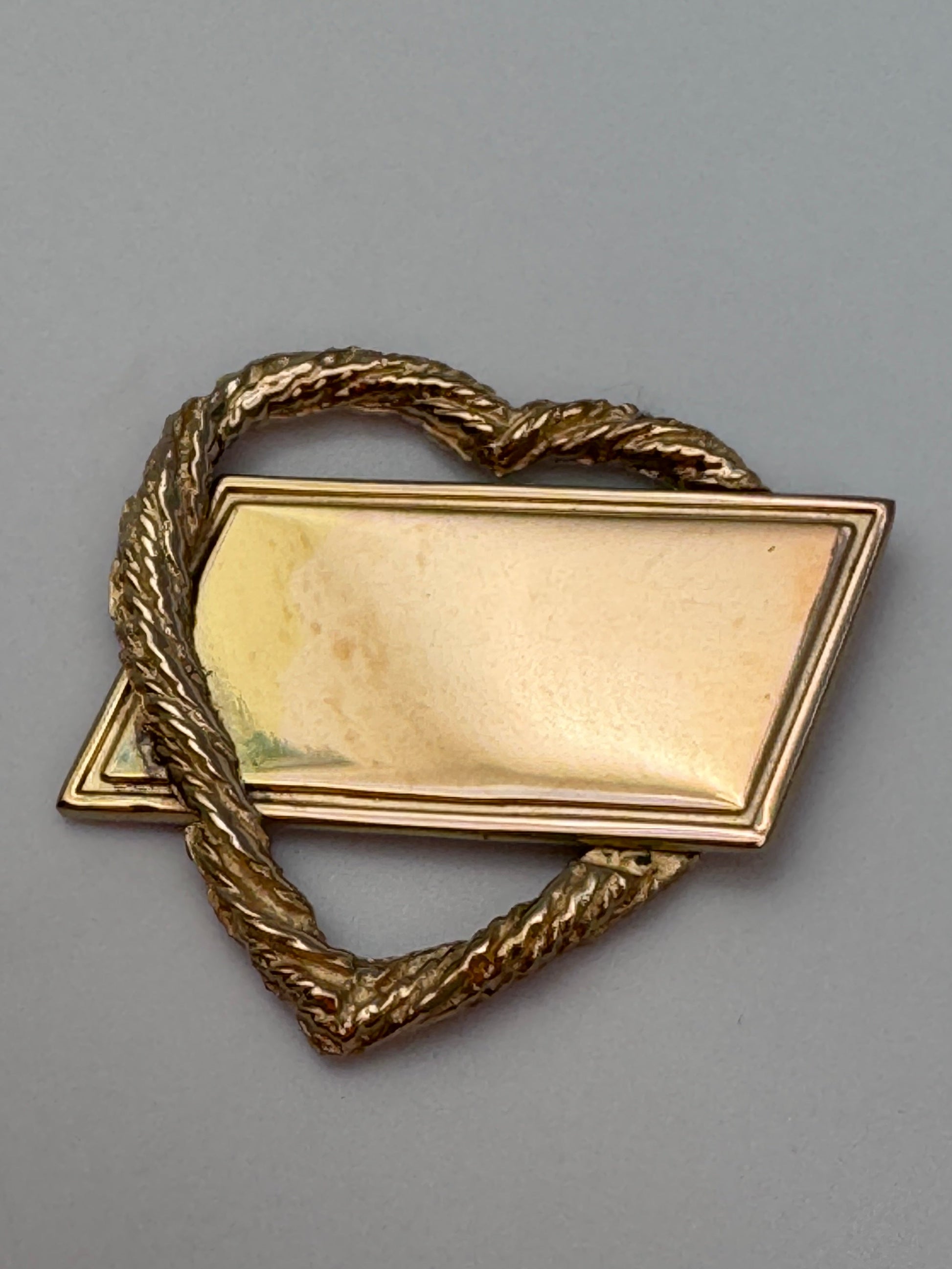 Vintage 14k gold heart-shaped rope chain pendant with gold cartouche, converted from brooch, 4.95 grams estate jewelry