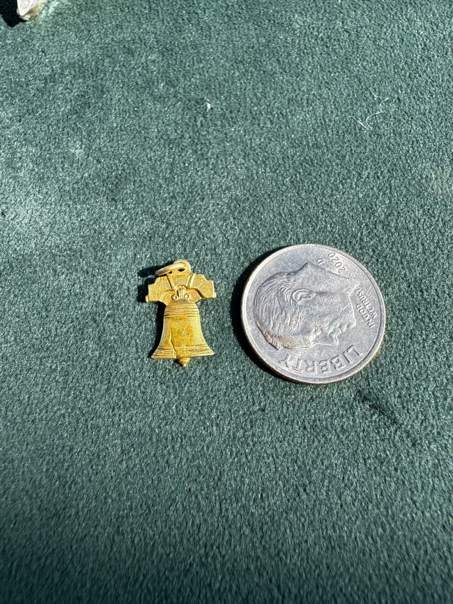 Vintage 10K Yellow Gold Liberty Bell Charm Pendant Figural Patriotic Fine Jewelry 250th Anniversary