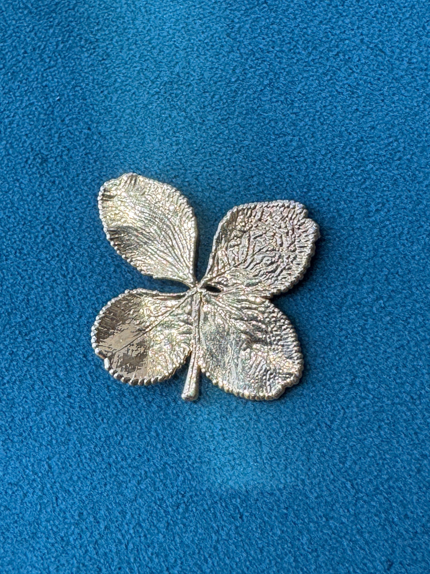 Vintage 1970s Genuine Gold Dipped Four Leaf Clover Pendant Real Lucky Botanical Specimen Luck Cast in Gold