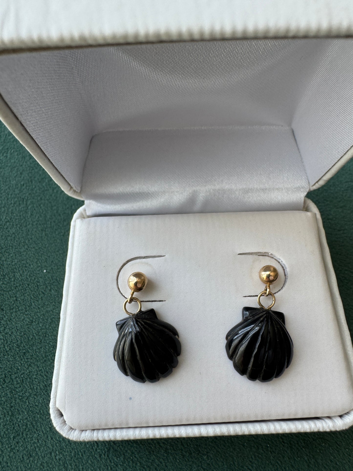 Estate 14K Gold Carved Black Scallop Shell Dangle Earrings Two Tiny Drops of Mermaid Life