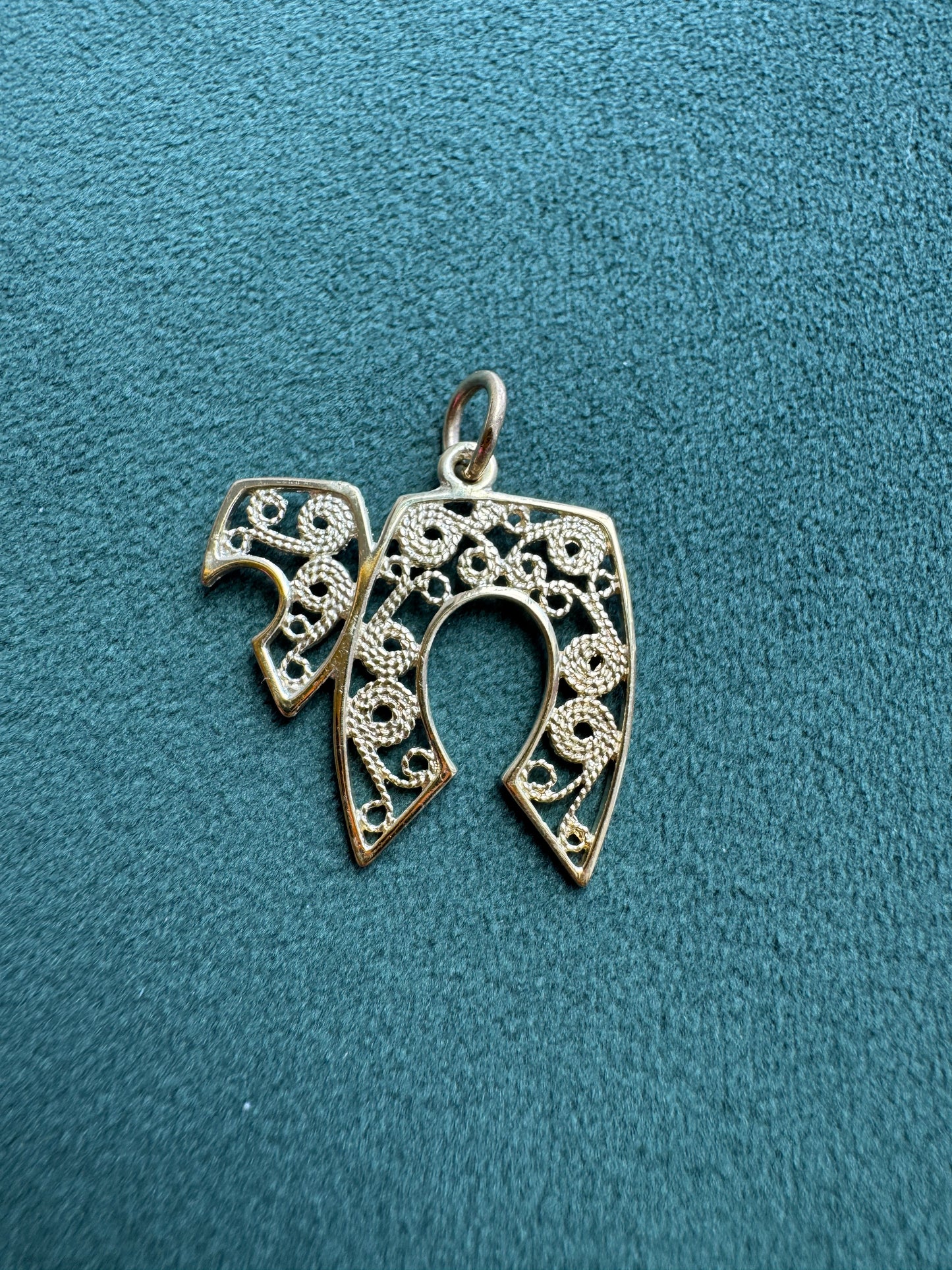 Vintage 14k Gold Chai Pendant, Judaica Filigree Scrollwork Charm