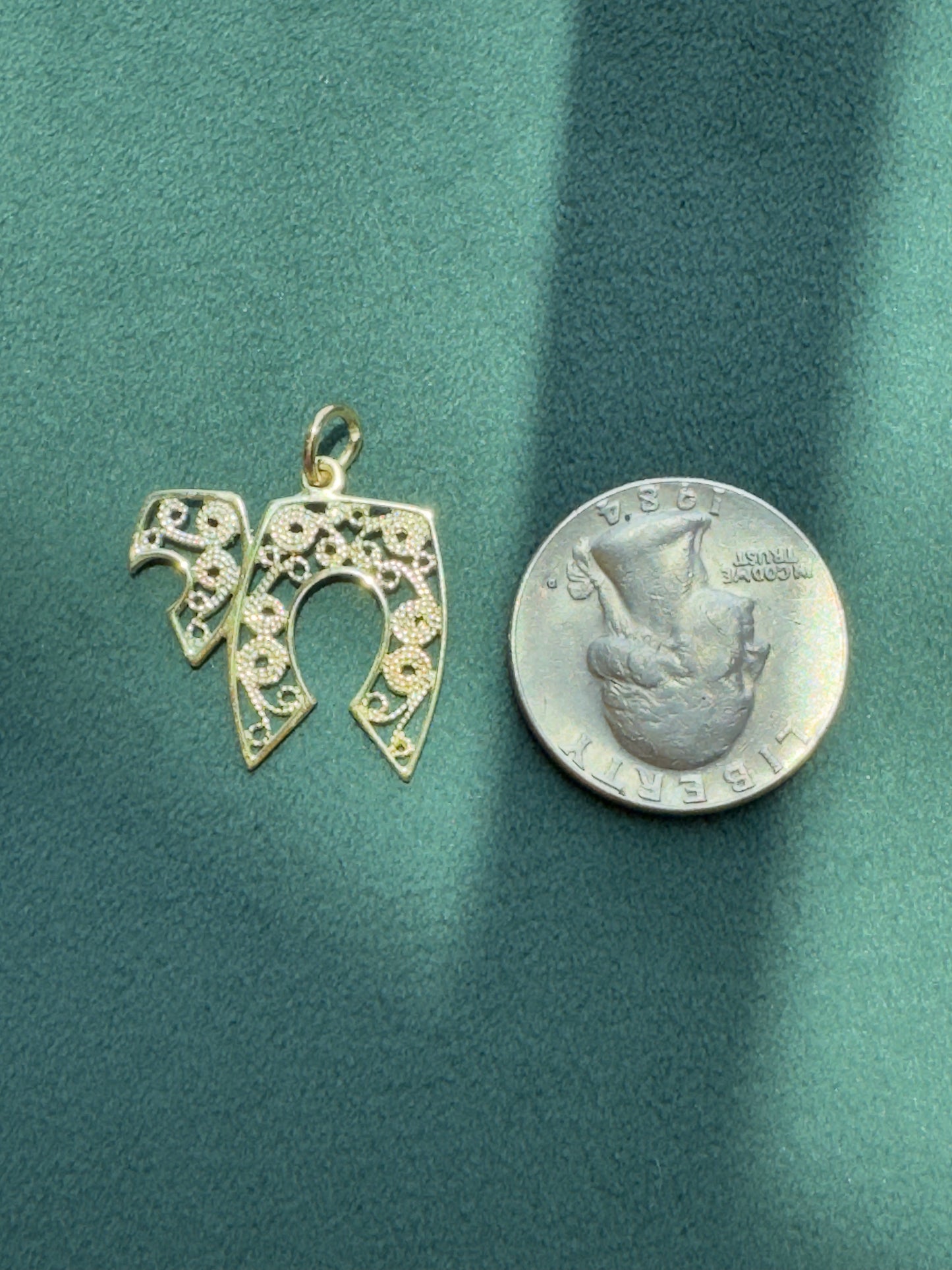 Vintage 14k Gold Chai Pendant, Judaica Filigree Scrollwork Charm