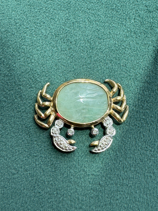 Vintage Heng Ngai 10k Gold Crab Pendant, Jade Cabochon with Diamond Accents