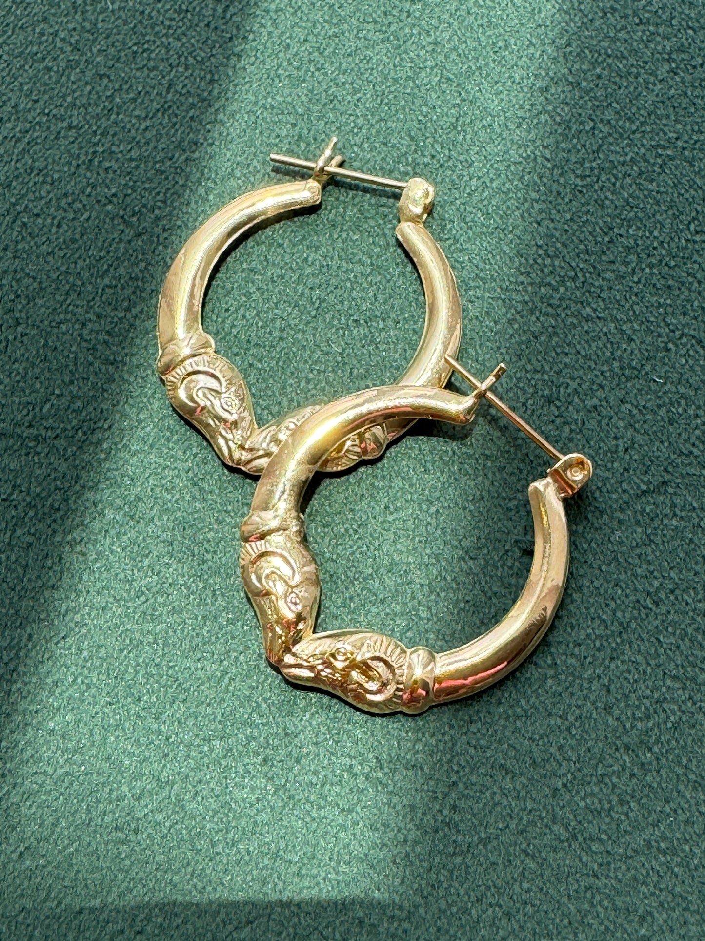 Vintage 10k Gold Kissing Rams Hoop Earrings