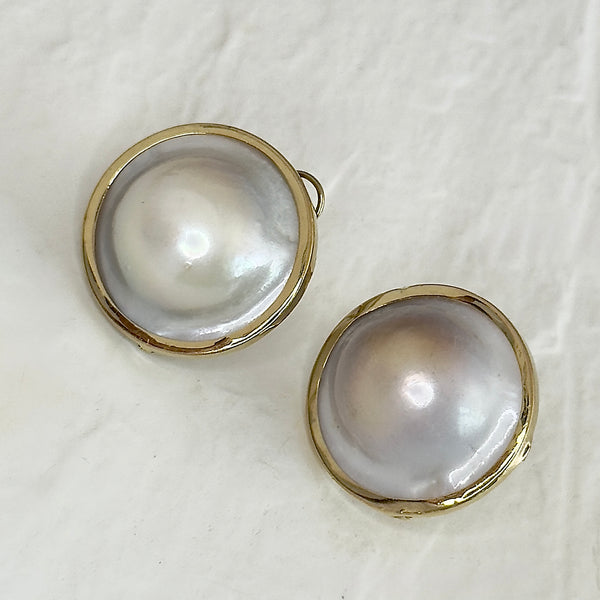 Vintage 14K Gold Large Mabe Pearl Earrings - 20mm Natural Pearl French Clip Statement Earrings
