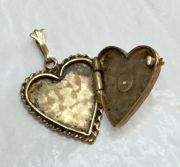 Vintage Estate 14K Yellow Gold Heart Locket with Diamond Chip - 1950s-1960s