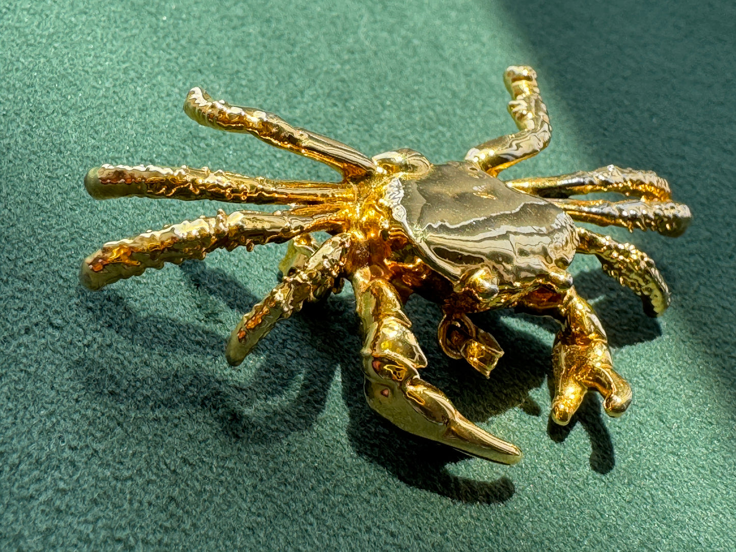 Vintage Midas Touch Singapore 22K Gold Dipped Real Crab Brooch Pendant A Genuine Crab That Struck It Rich