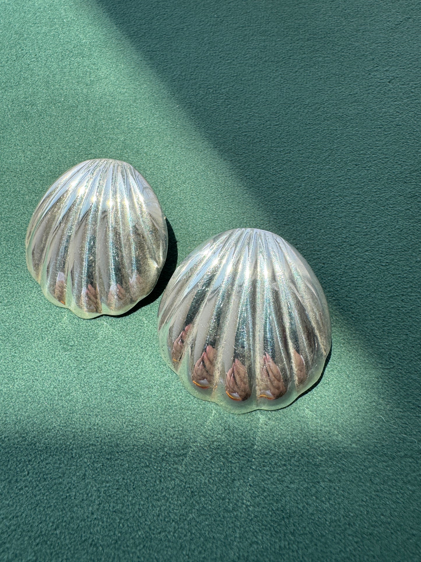 Estate Vintage Sterling Silver Scallop Shell Earrings Big Beach Energy Without the Weight