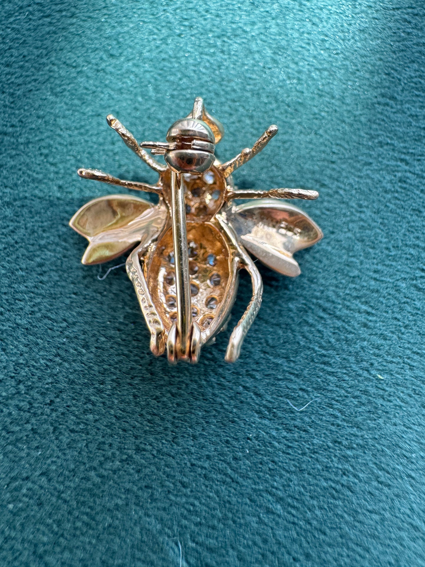 Estate Vintage 14K Yellow Gold Bumble Bee Charm Pendant Also Wears As A Brooch