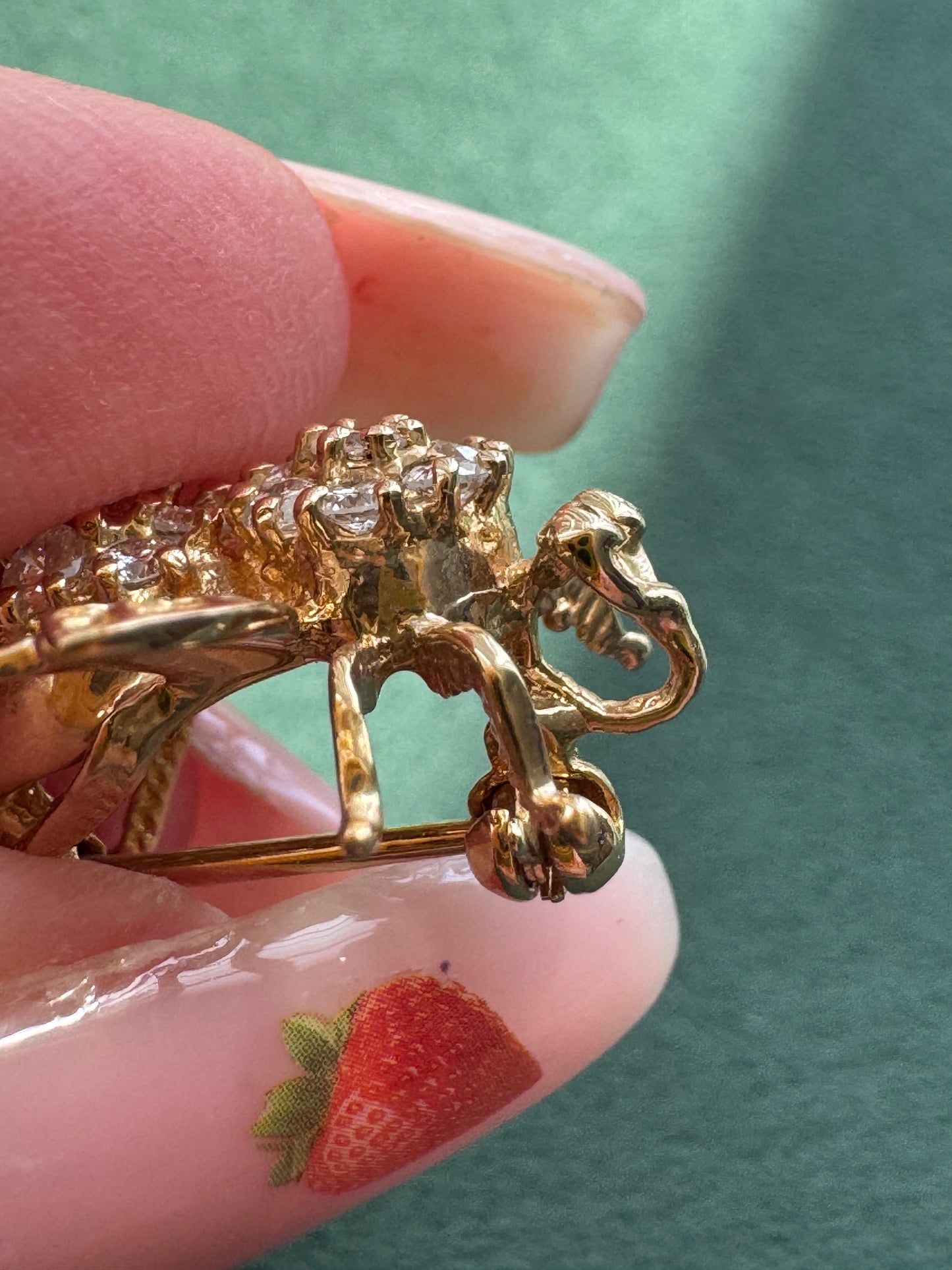 Estate Vintage 14K Yellow Gold Bumble Bee Charm Pendant Also Wears As A Brooch
