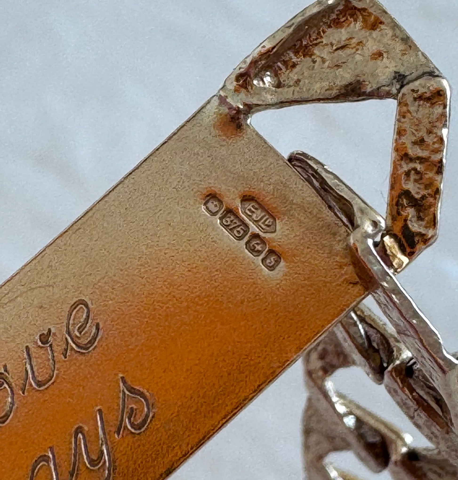Estate 1970s 9ct yellow gold bark textured identity bracelet
