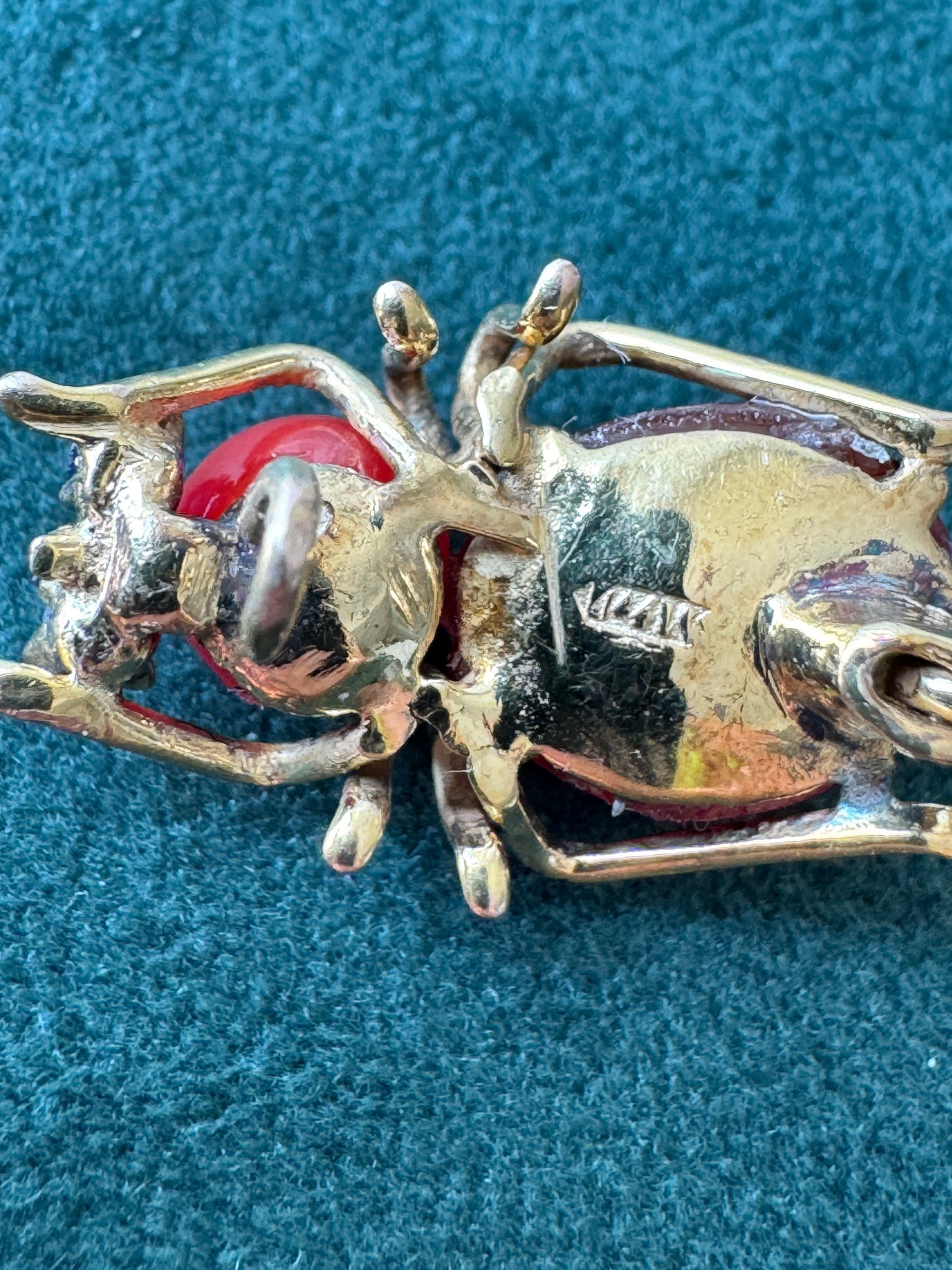 Vintage Victorian 14K Gold Figural Spider Brooch Sapphire Accents C Clasp Estate Jewelry