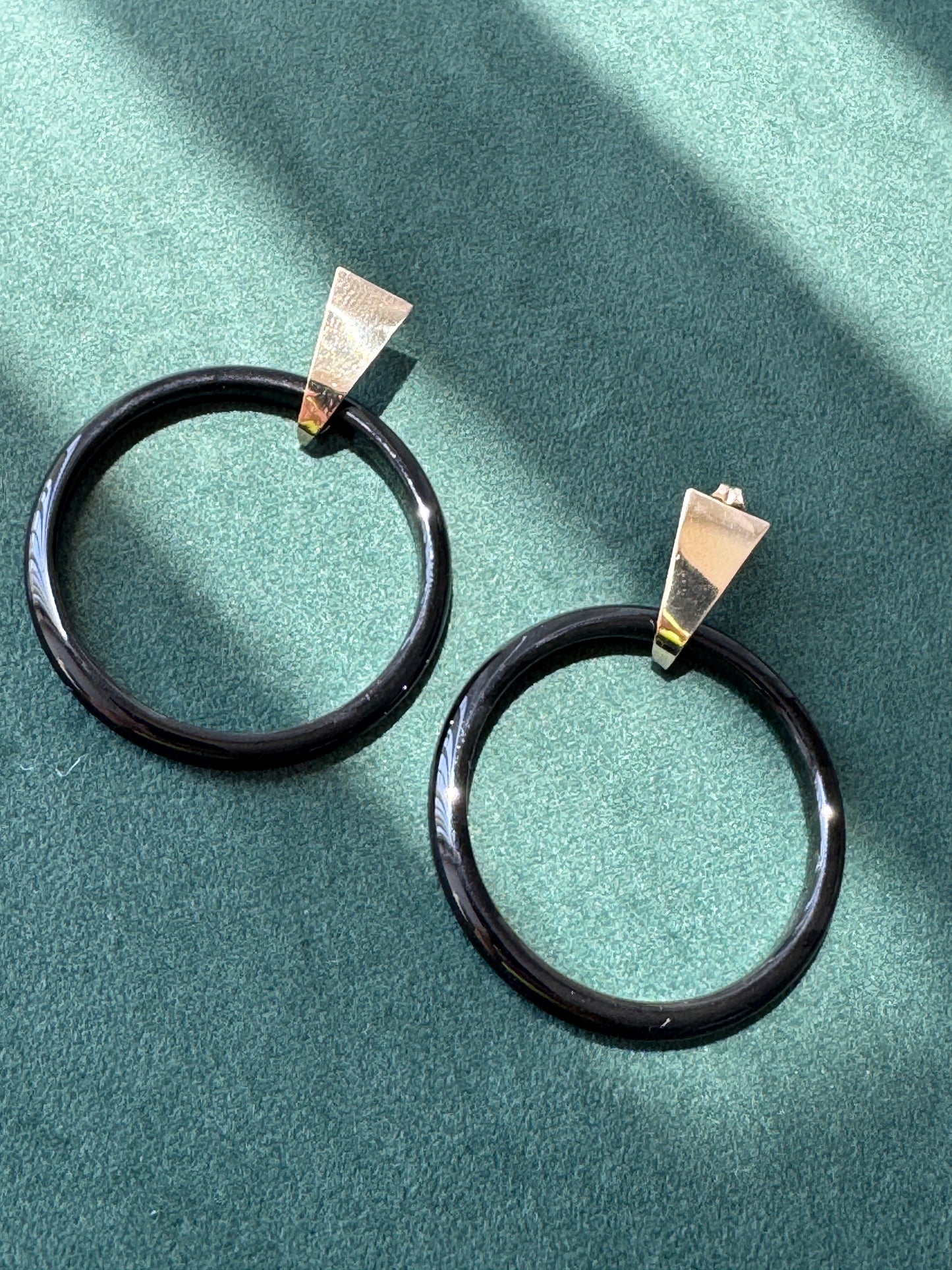 Vintage Peter Brams Designs 14K Gold Black Onyx Hoop Drop Earrings PBD Estate Jewelry
