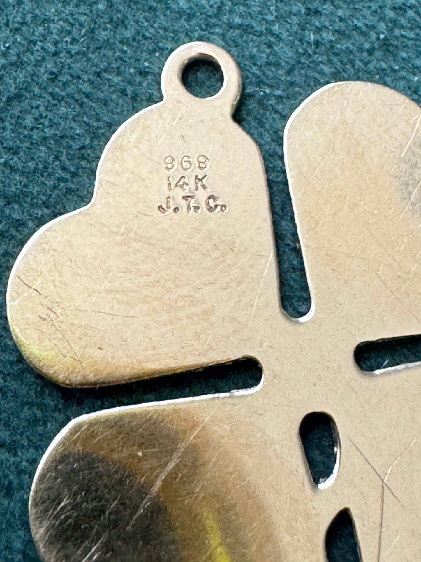 Vintage 1950s 1960s 14K Gold Engine Turned Four Leaf Clover Pendant JTC Estate Jewelry