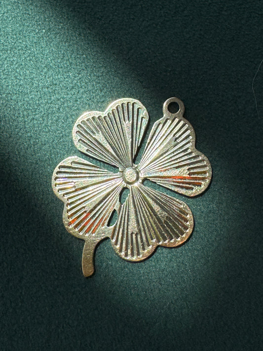 Vintage 1950s 1960s 14K Gold Engine Turned Four Leaf Clover Pendant JTC Estate Jewelry