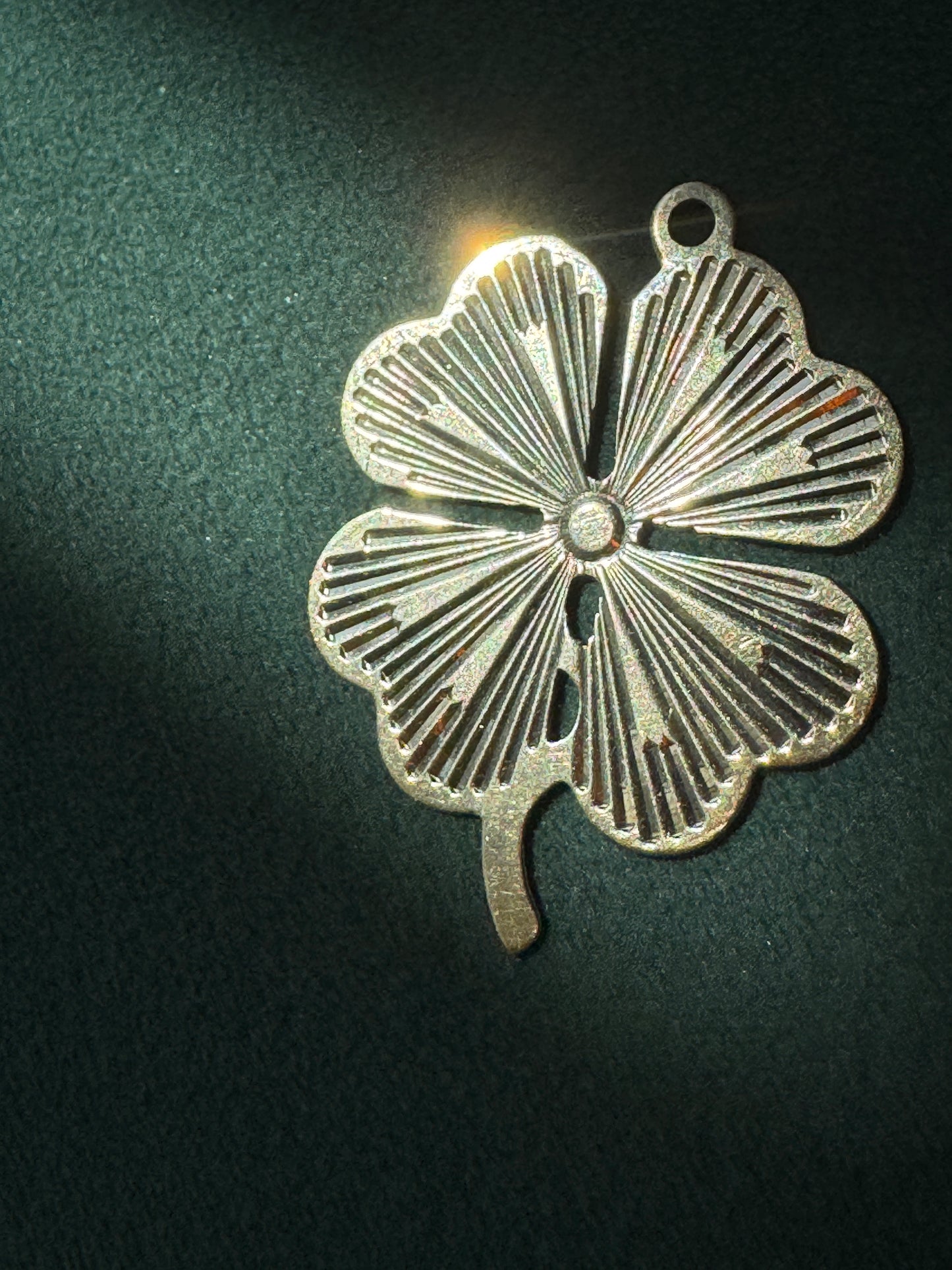 Vintage 1950s 1960s 14K Gold Engine Turned Four Leaf Clover Pendant JTC Estate Jewelry