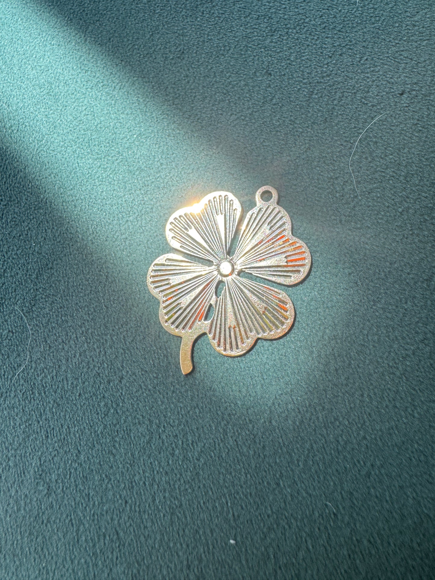 Vintage 1950s 1960s 14K Gold Engine Turned Four Leaf Clover Pendant JTC Estate Jewelry
