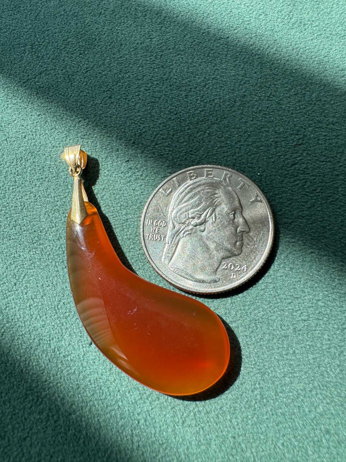 Vintage 14K Gold Banded Carnelian Agate Paisley Drop Pendant Bold Sunset Orange Statement