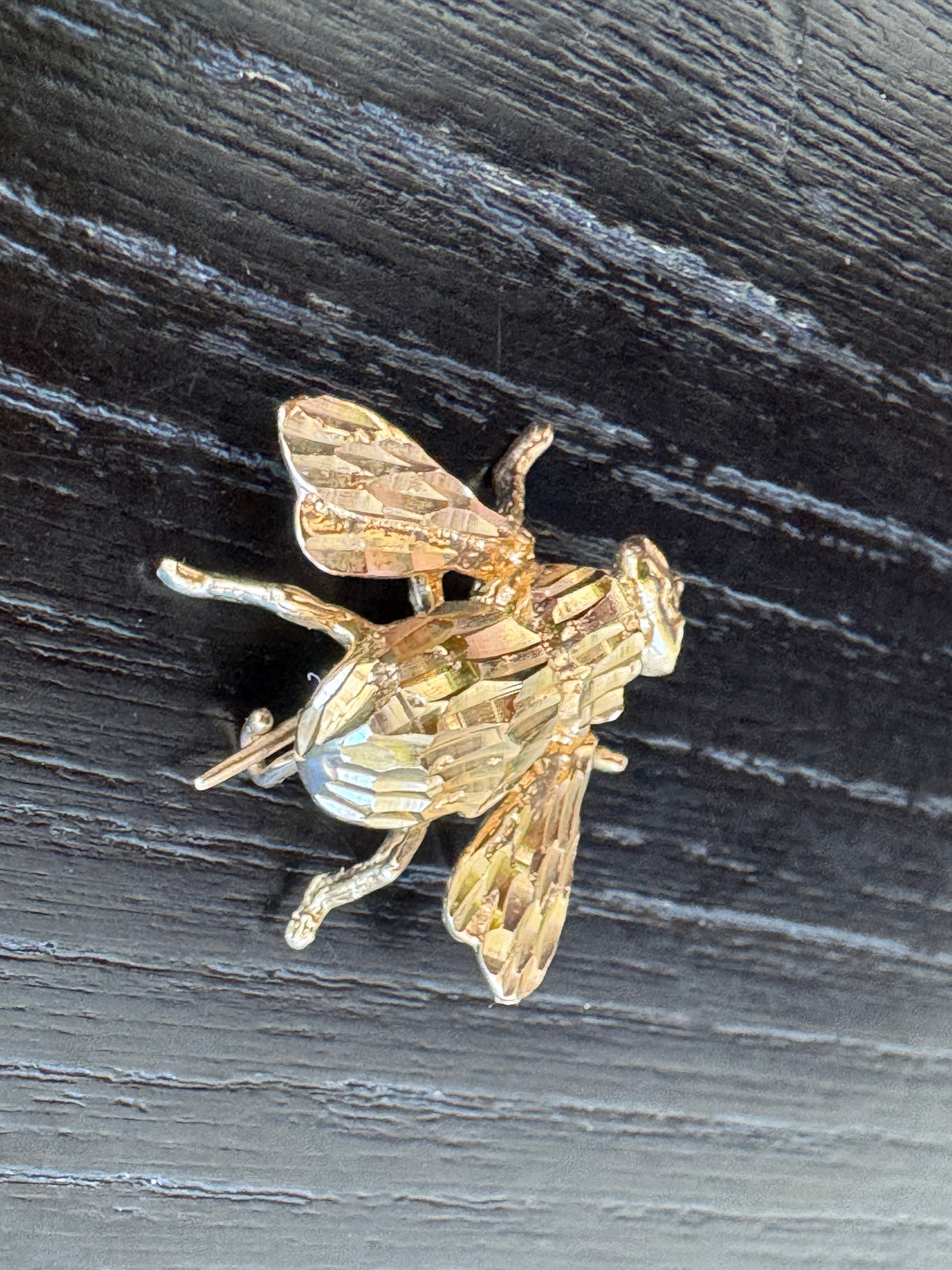Vintage 14K Yellow Gold Diamond Cut Bumble Bee Pin Signed HANA Tiny Sparkling Lapel Bee