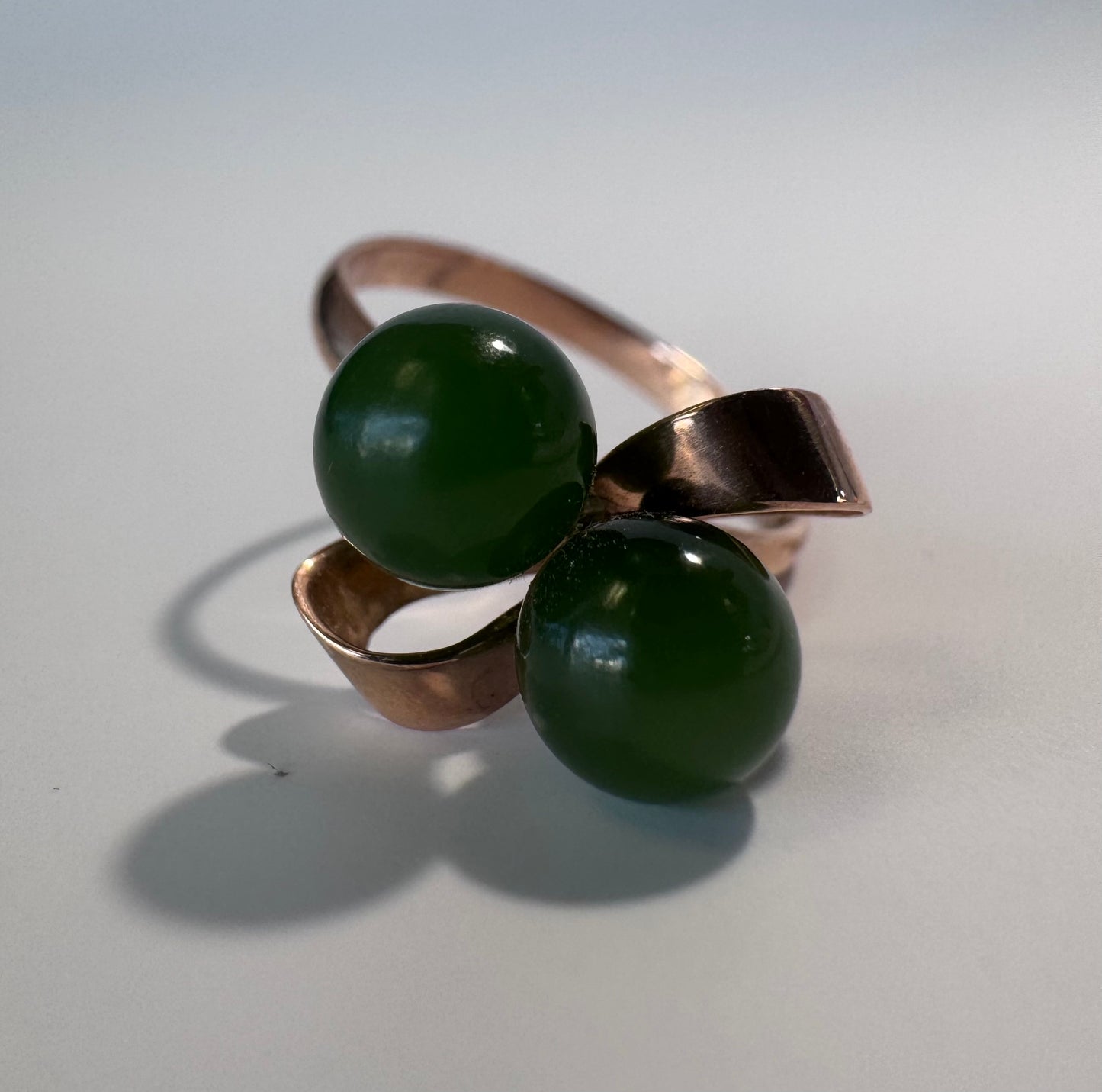 Estate 14K Gold Modernist Bow and Jade Sphere Ring