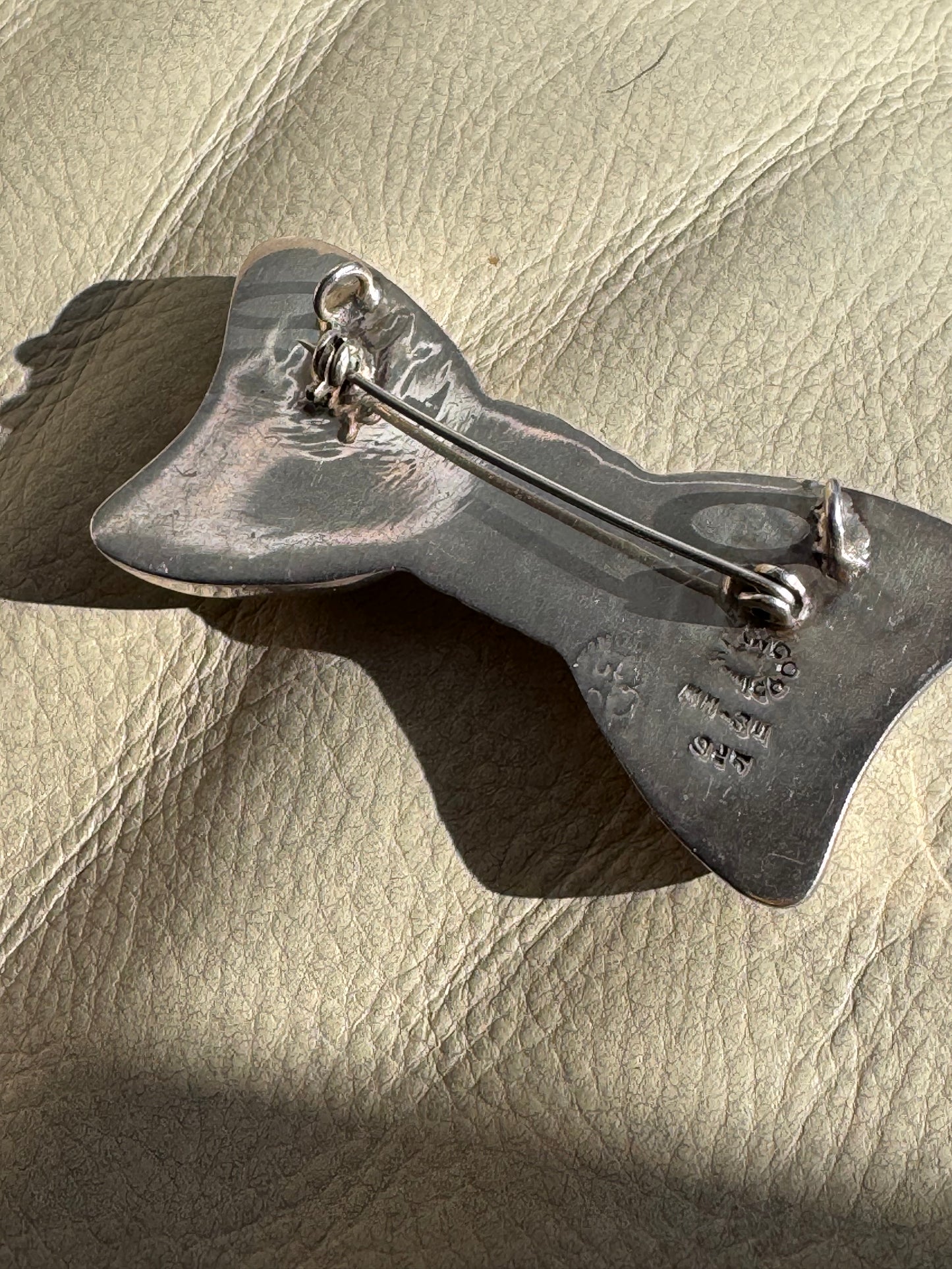 Vintage Los Ballesteros Bow, Bowtie Pendant/Brooch in Sterling Silver