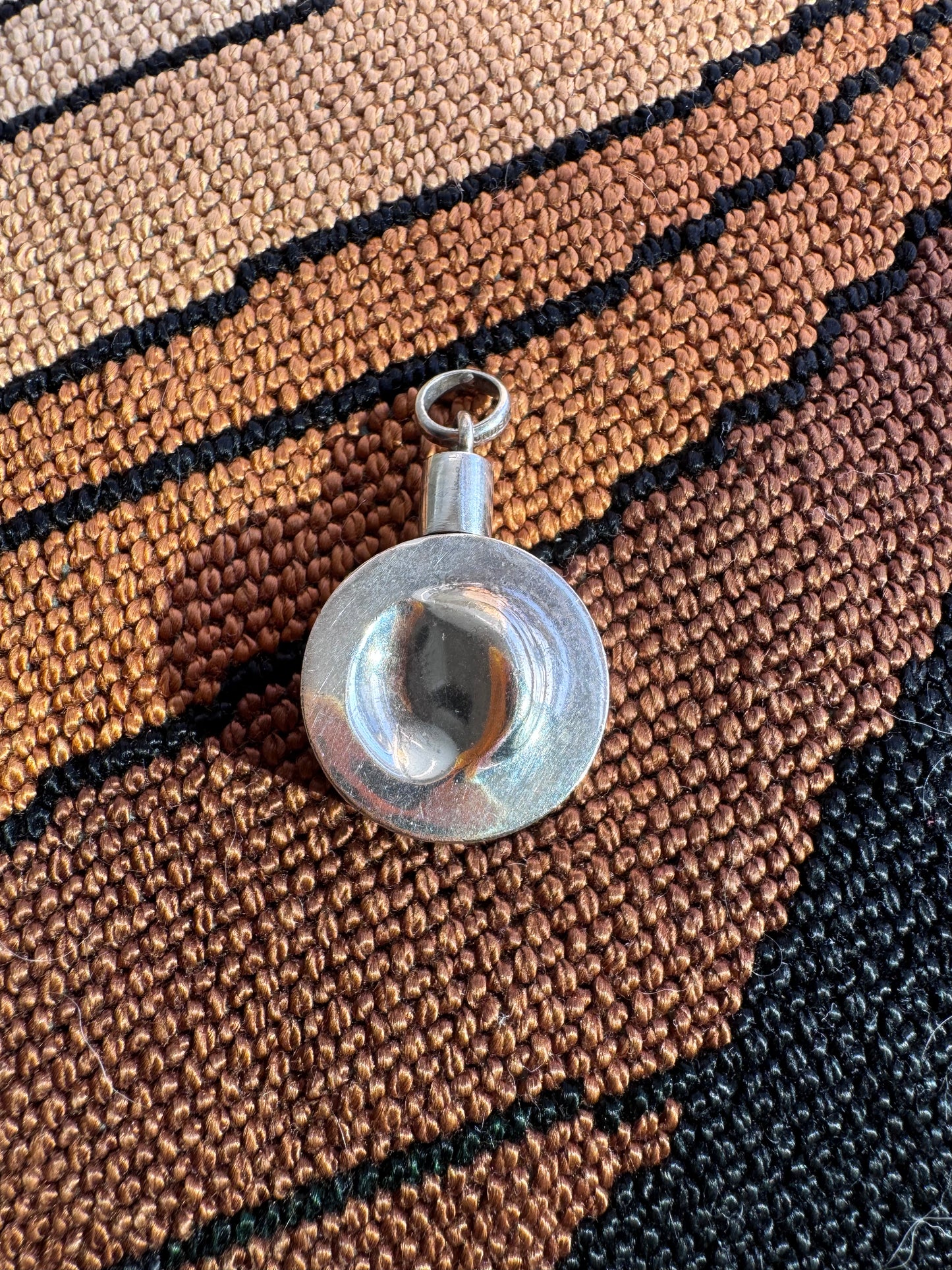 Vintage Jondell Sterling Silver Puffy Pendant from Spain Era