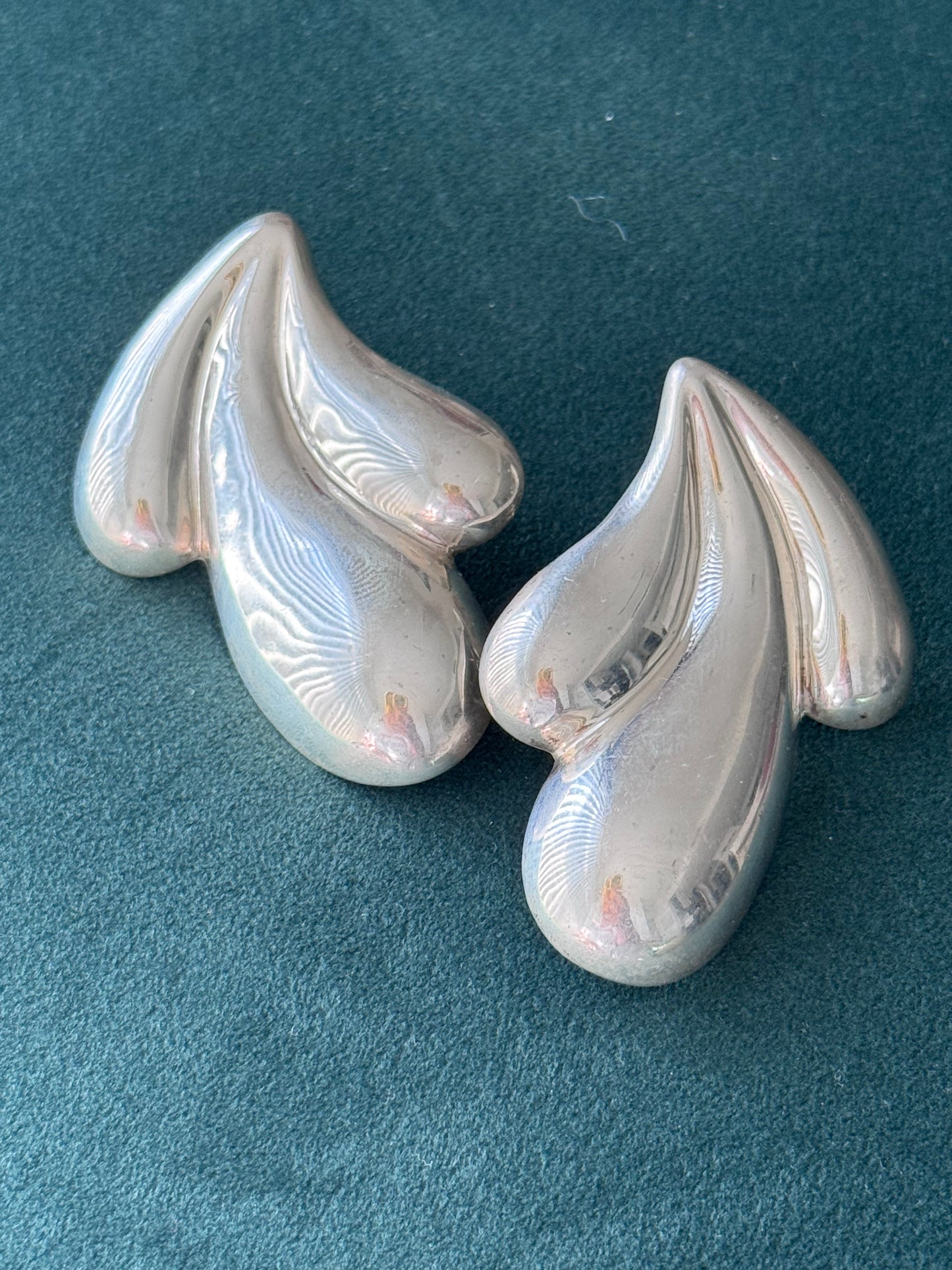 Vintage Bayanihan Mikal-Jon Sterling Silver Modernist Teardrop Earrings 14K Posts