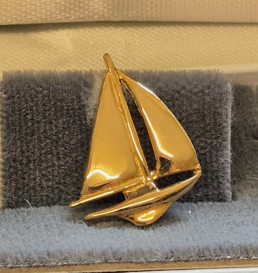 Estate Vintage Dolan Bullock 14K Yellow Gold Sailboat Tie Tack Lapel Pin Nautical Signed DB Original Box Ross Simons