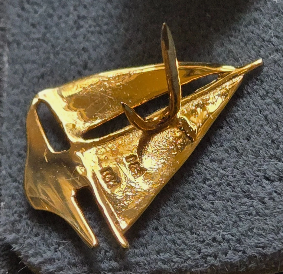 Estate Vintage Dolan Bullock 14K Yellow Gold Sailboat Tie Tack Lapel Pin Nautical Signed DB Original Box Ross Simons