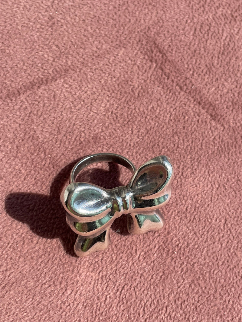 Vintage Taxco Mexico Large Bow Ring