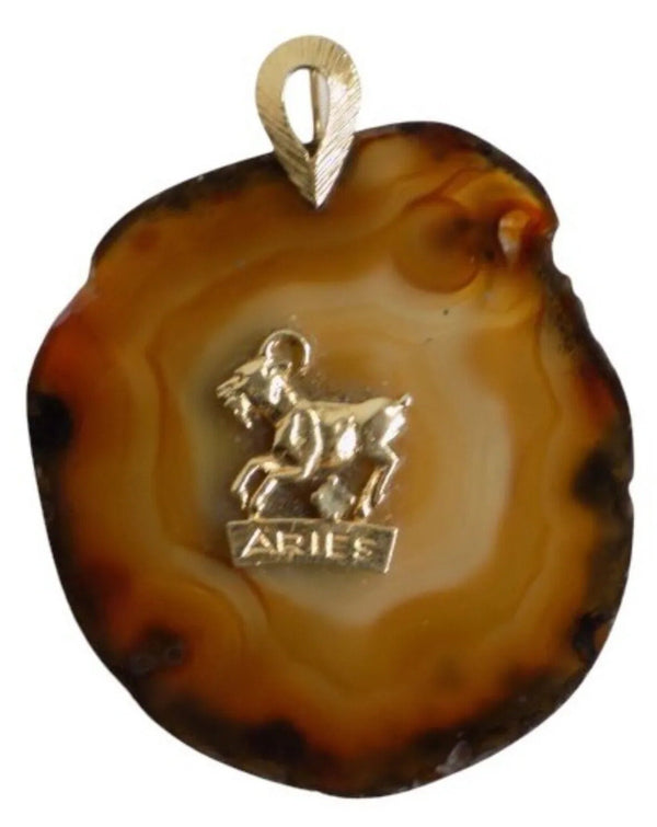 Estate Vintage Zodiac Aires 14k Gold and Agate Pendant