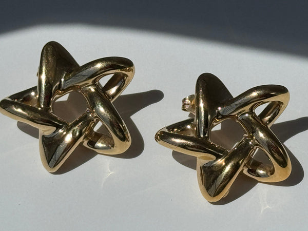 Vintage Estate Star Earrings in 14k Gold 1980