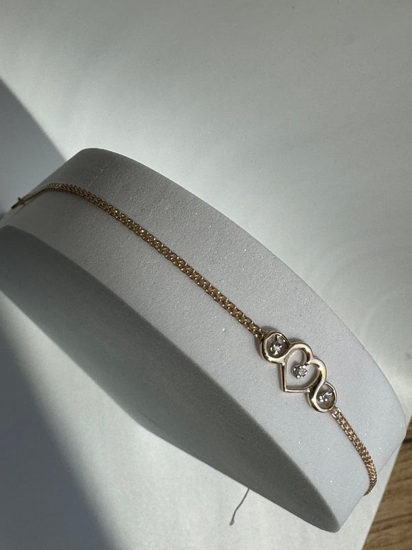 Vintage Estate Three Heart Anklet in 14k Gold and Diamonds Deadstock